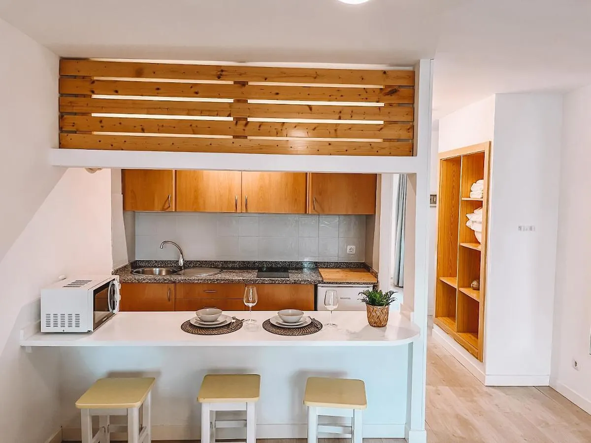 Atlantic Garden Apartments コラレホ