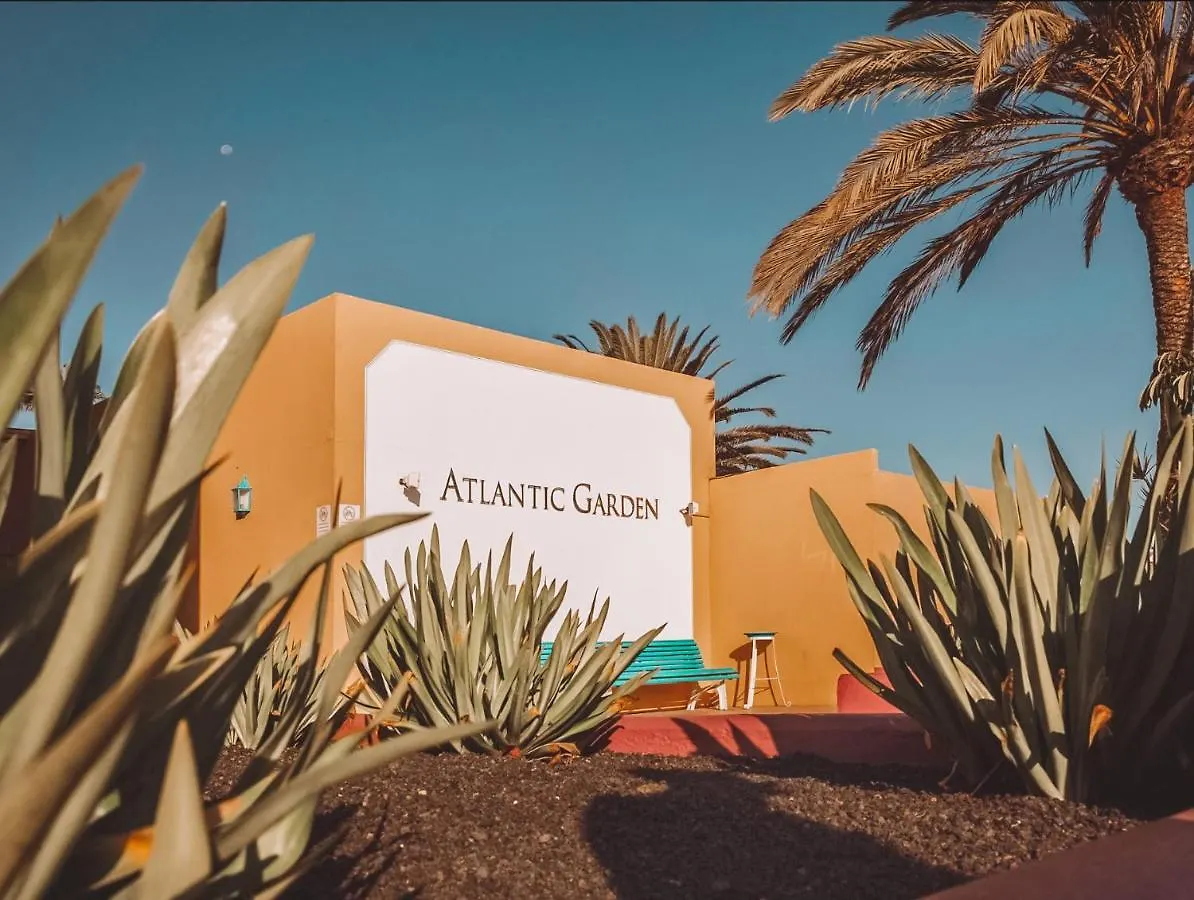 Atlantic Garden Apartments コラレホ
